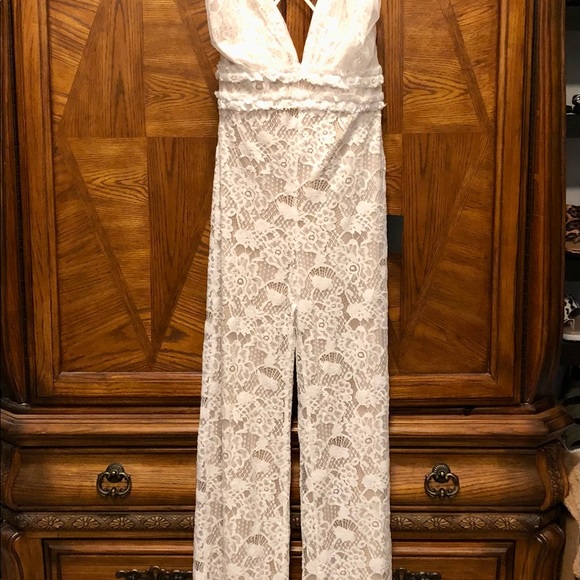 Lulus Lace Jumpsuit Small - Picture 5 of 5